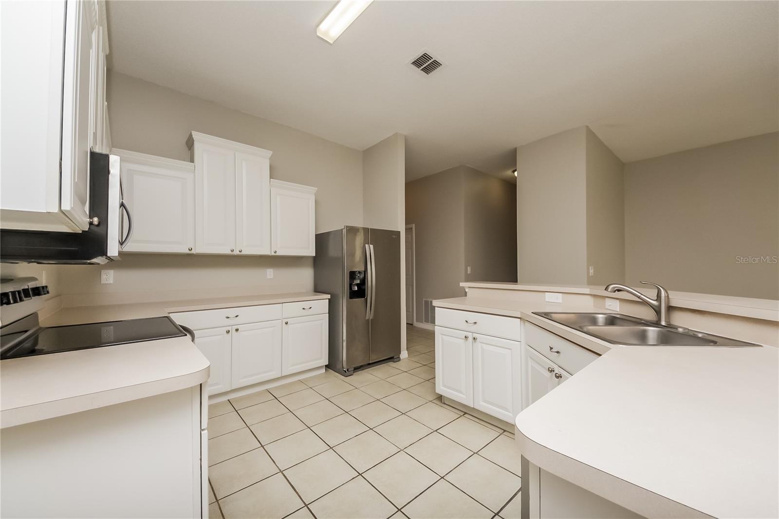 Image 7 of 15 For 906 Mendoza Lane