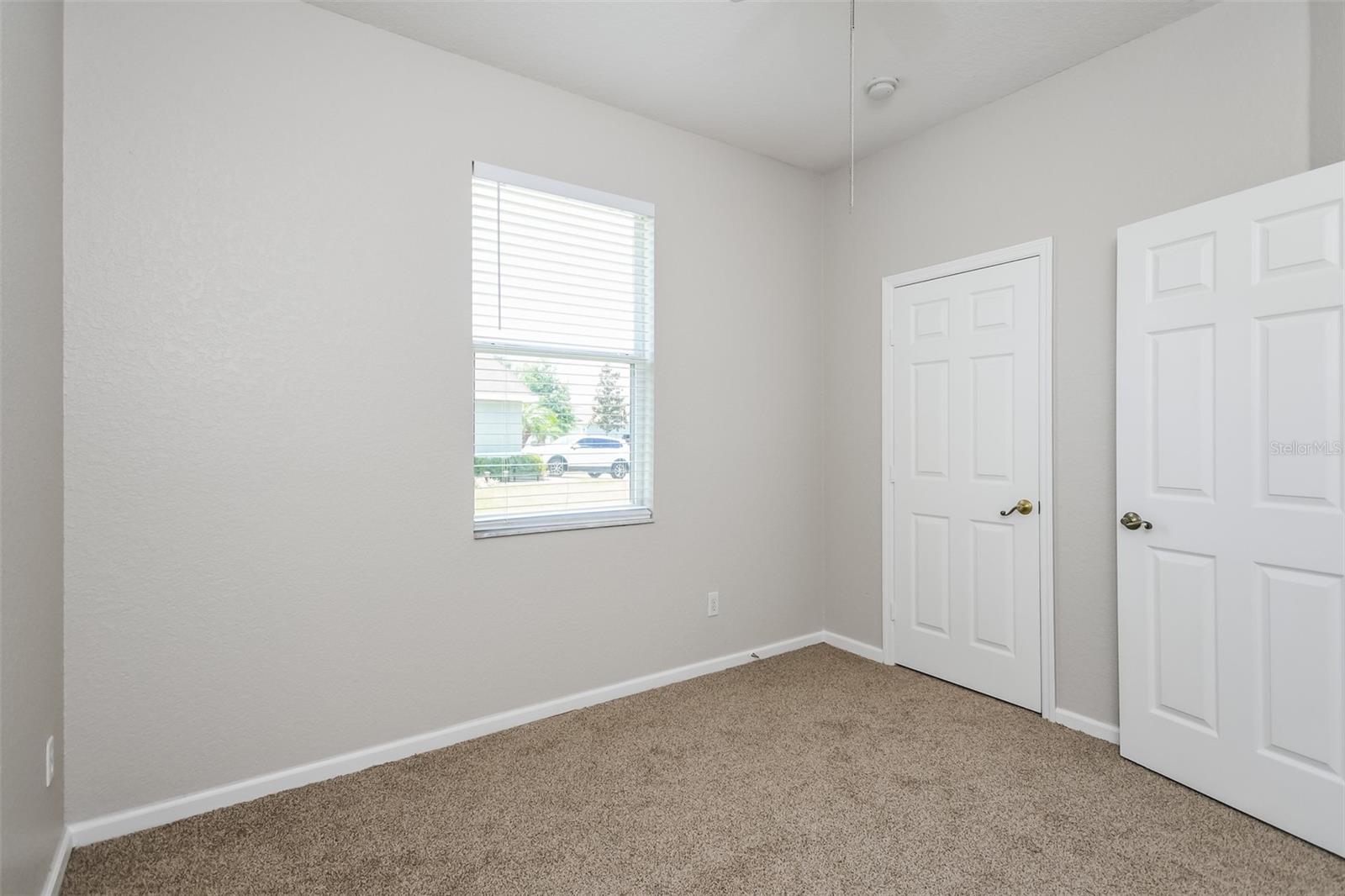 Image 13 of 15 For 2925 Willow Creek Lane