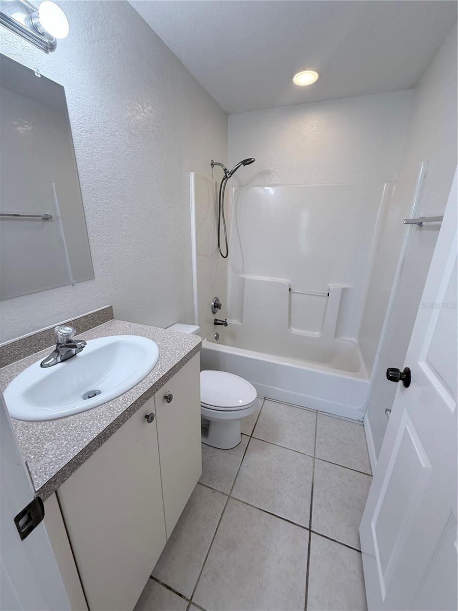 Image 7 of 10 For 27092 Partin Drive B