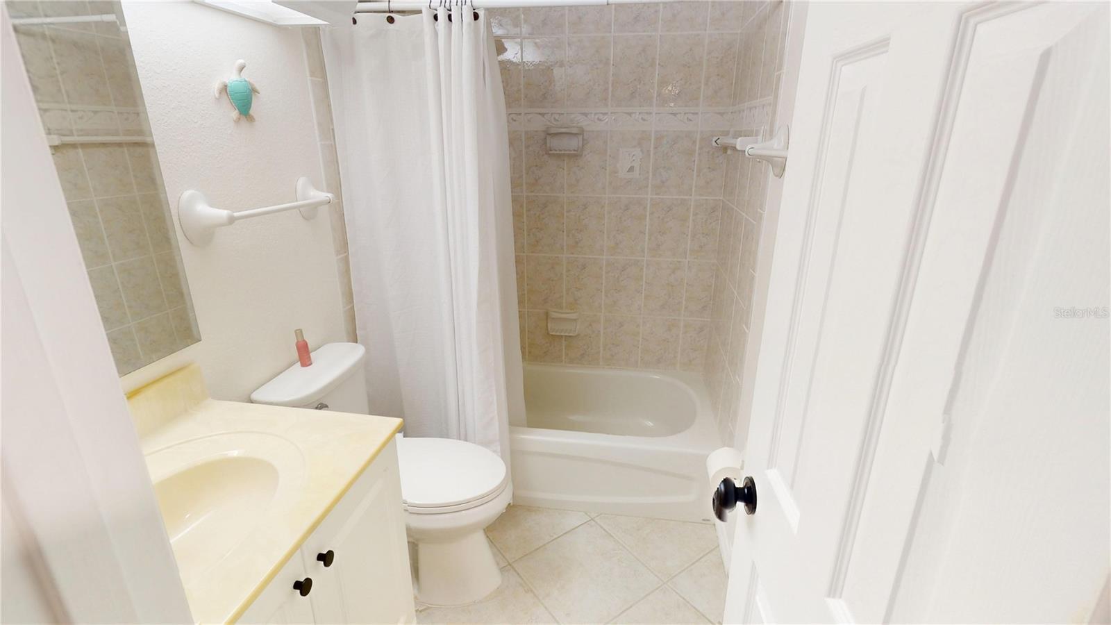 Image 13 of 26 For 311 Garvin Street 401c