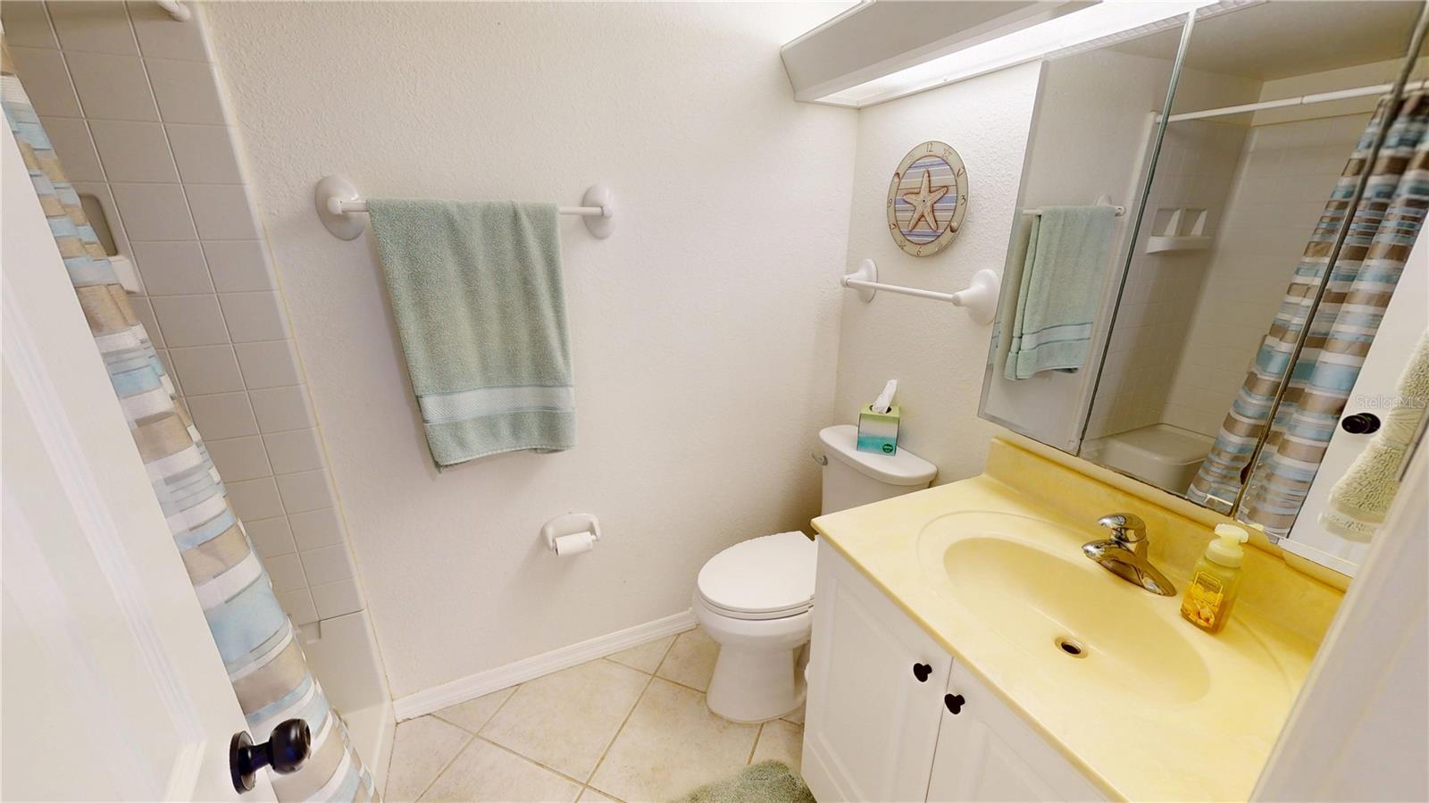 Image 17 of 26 For 311 Garvin Street 401c