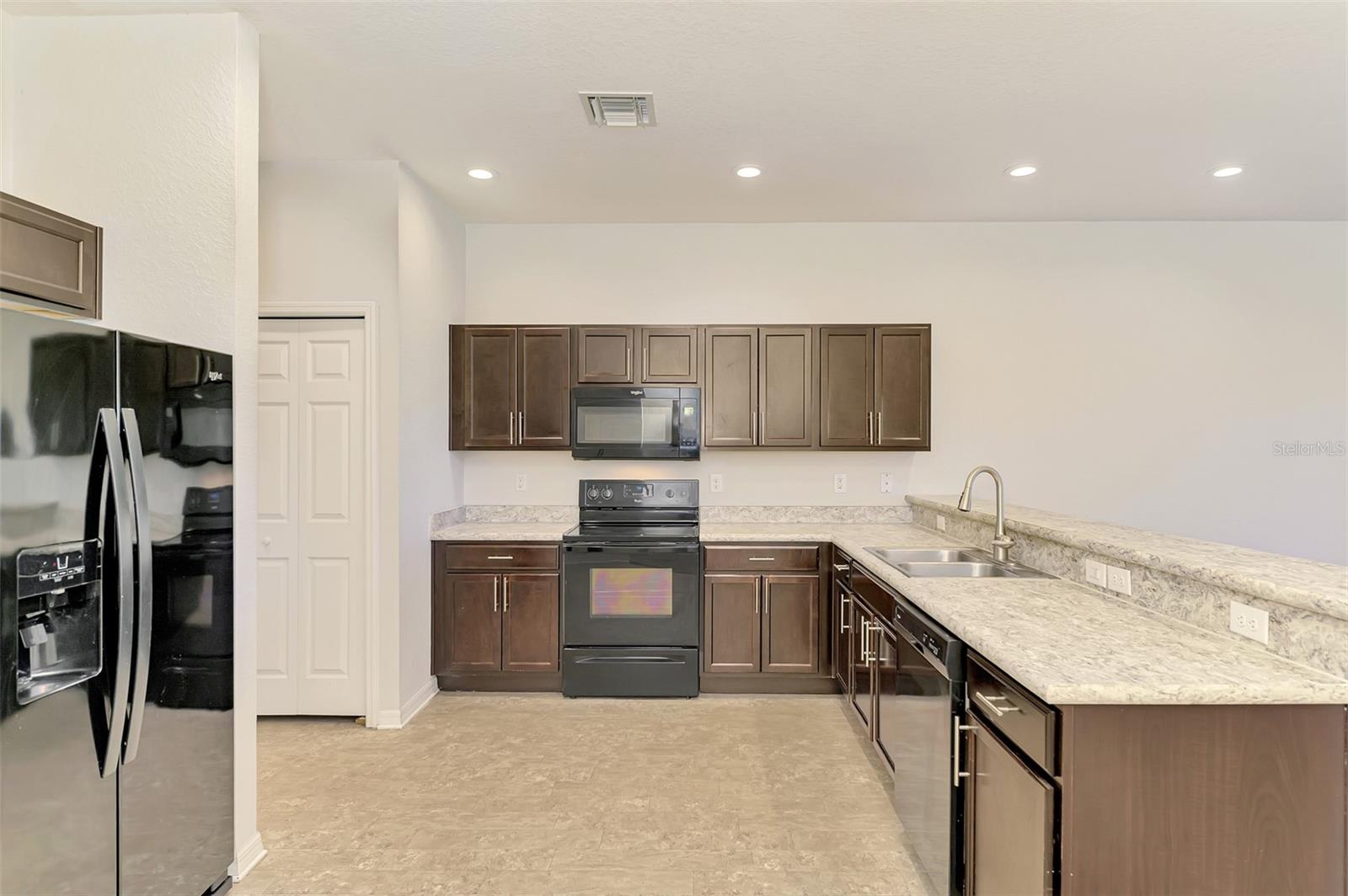 Image 10 of 26 For 4745 Vignette Way