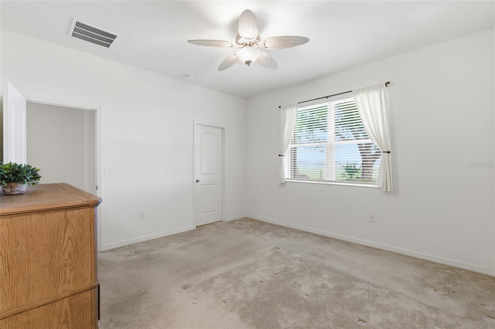 Image 22 of 52 For 8834 Tuscany Isles Drive