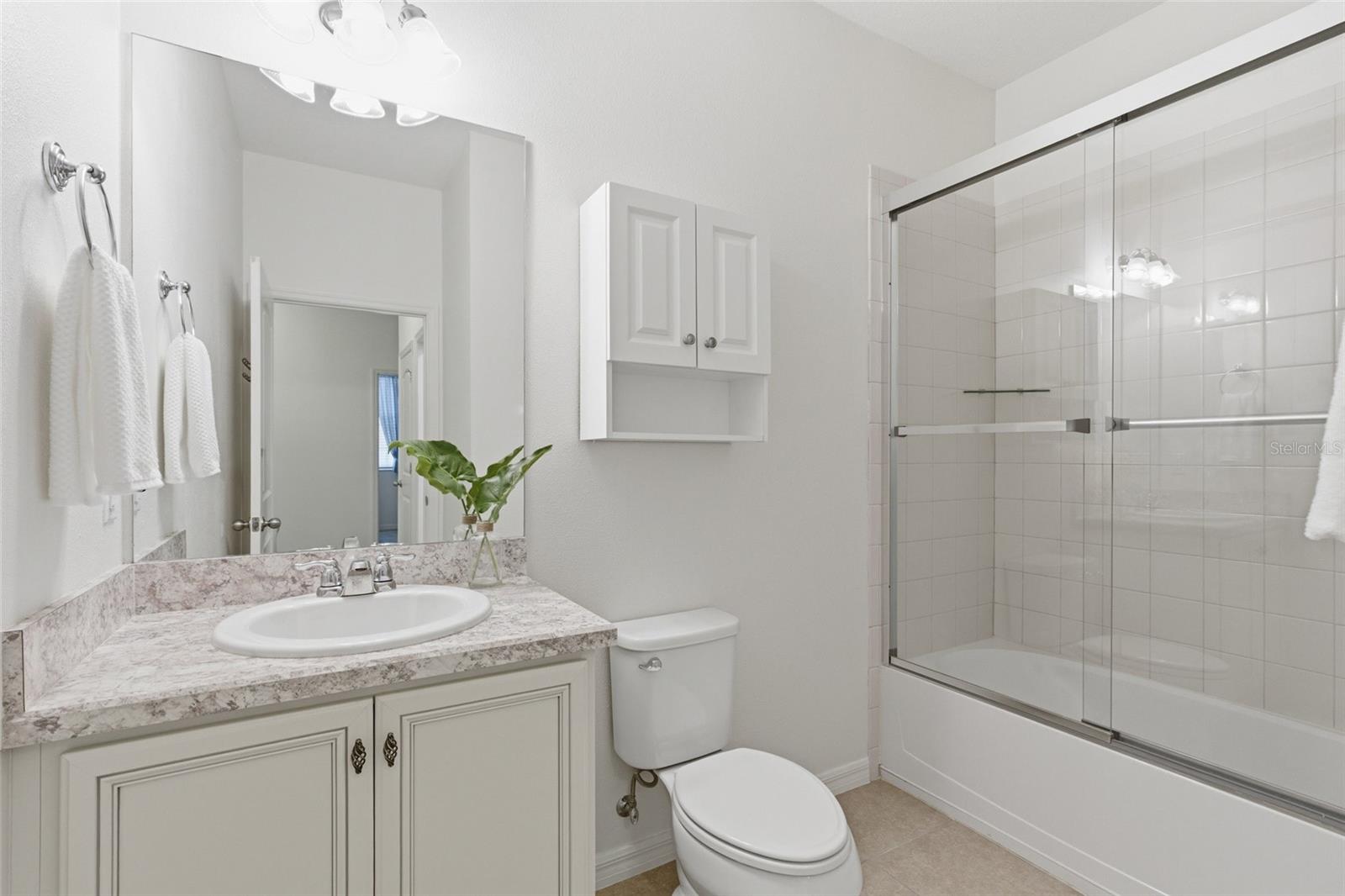 Image 27 of 52 For 8834 Tuscany Isles Drive