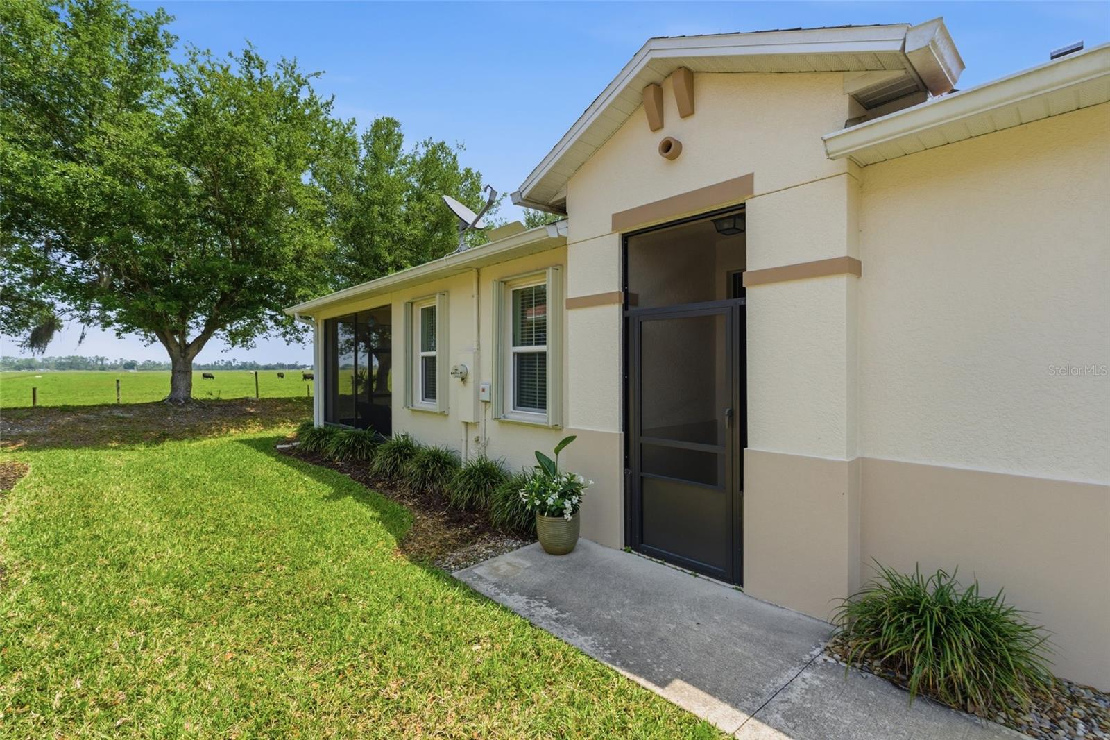 Image 4 of 52 For 8834 Tuscany Isles Drive