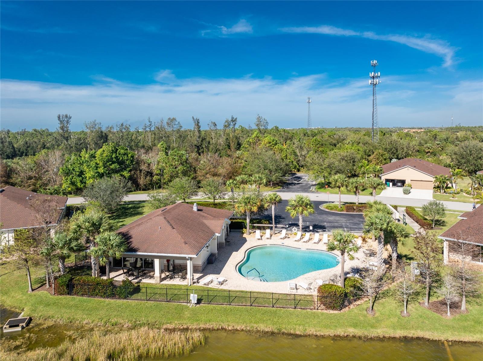 Image 44 of 52 For 8834 Tuscany Isles Drive