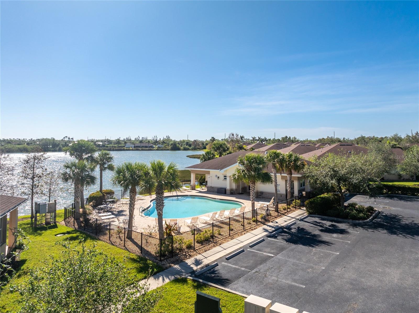 Image 45 of 52 For 8834 Tuscany Isles Drive