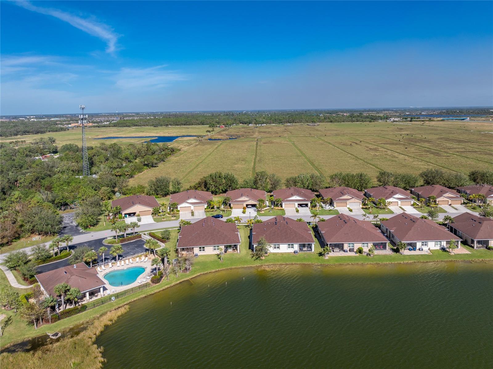 Image 51 of 52 For 8834 Tuscany Isles Drive