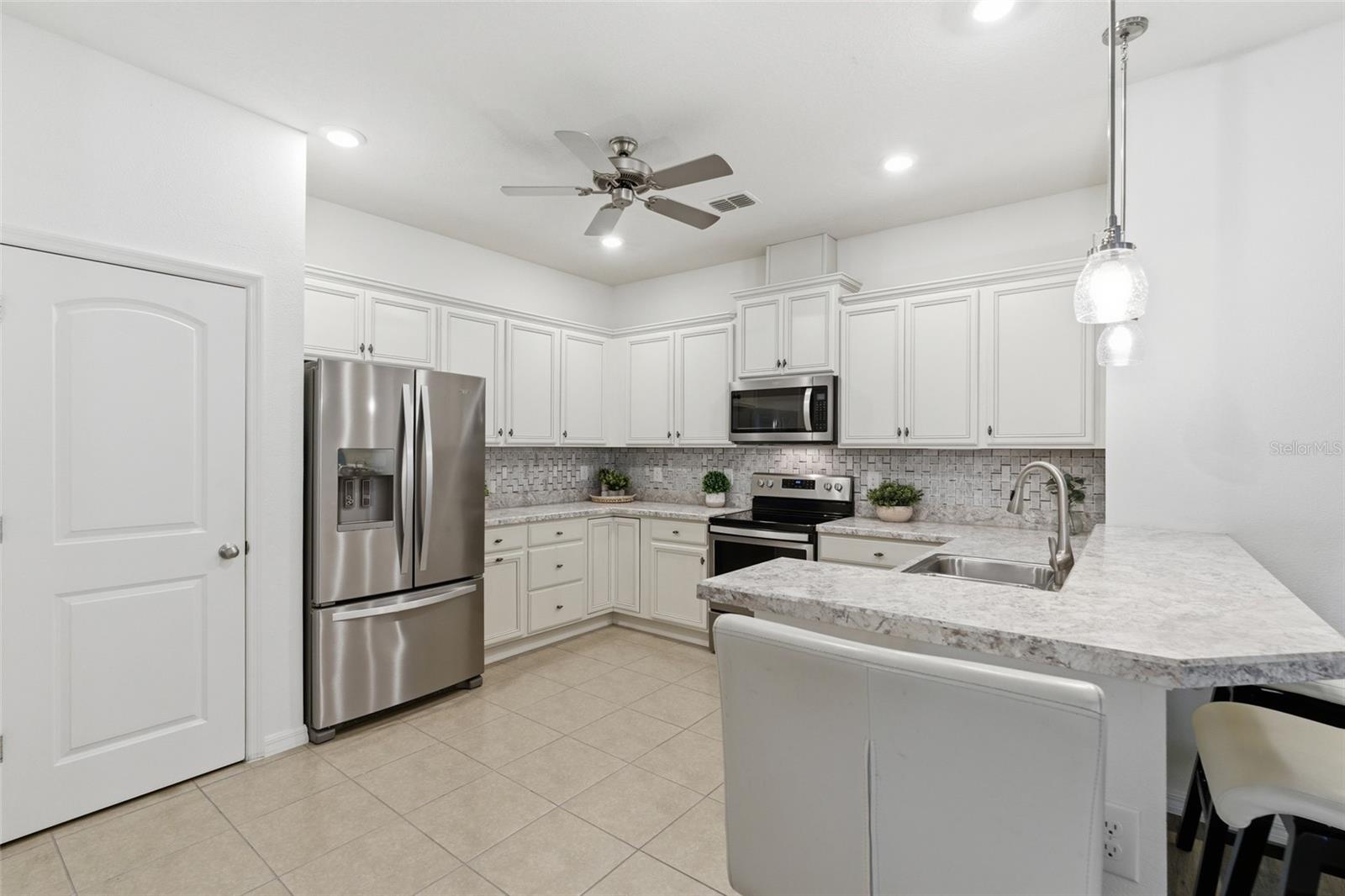 Image 8 of 52 For 8834 Tuscany Isles Drive