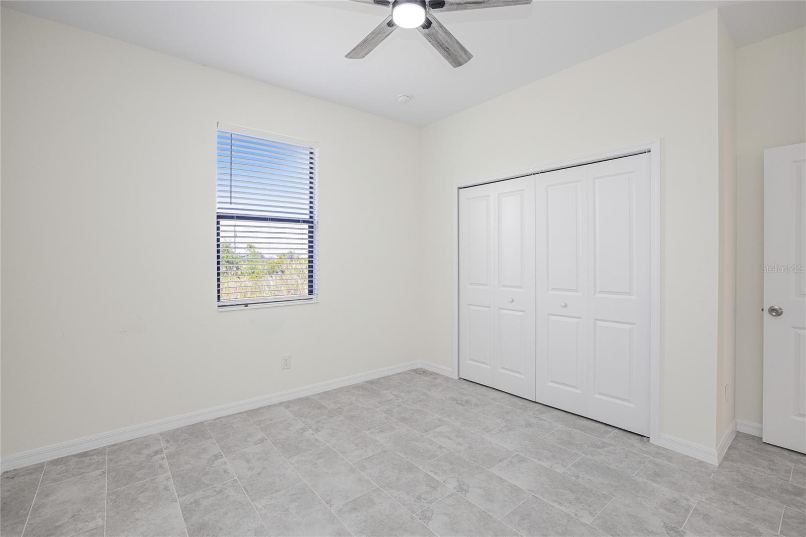 Image 20 of 39 For 2102 6th Place