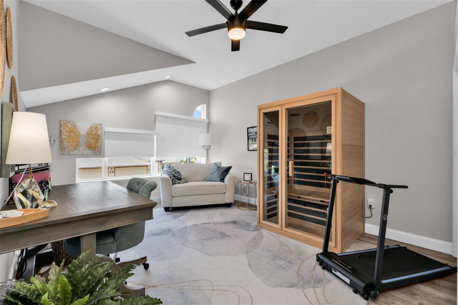 Image 31 of 87 For 276 Lewis Circle 112