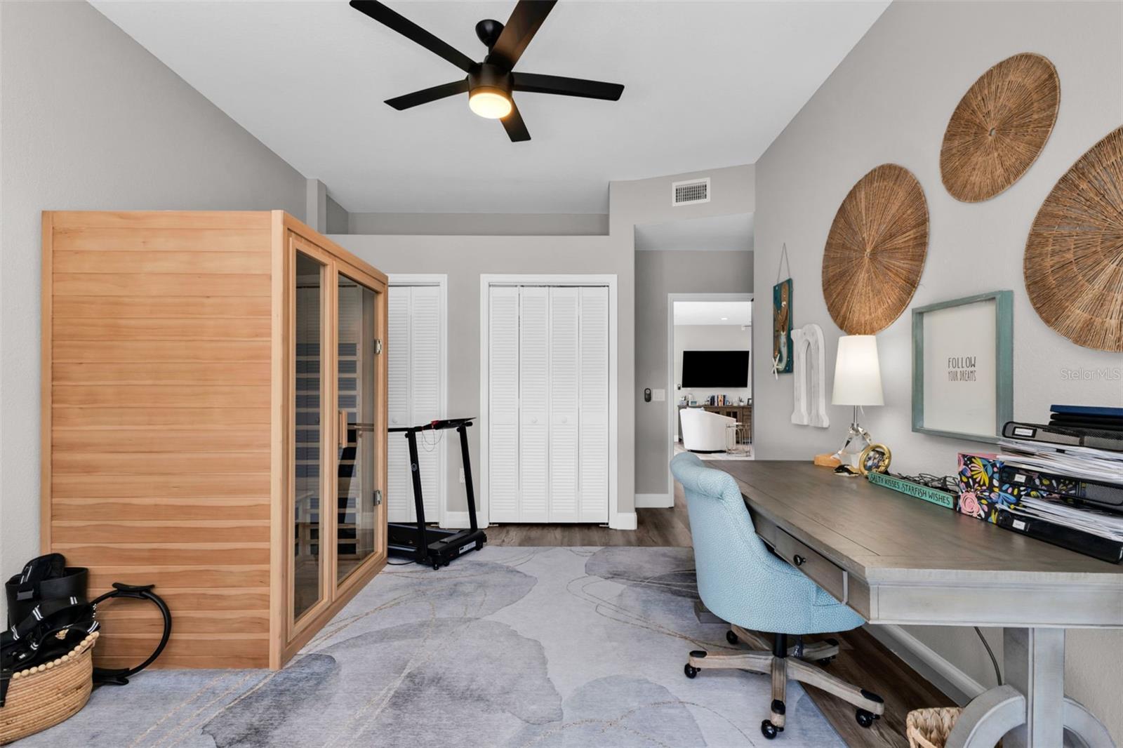 Image 33 of 87 For 276 Lewis Circle 112