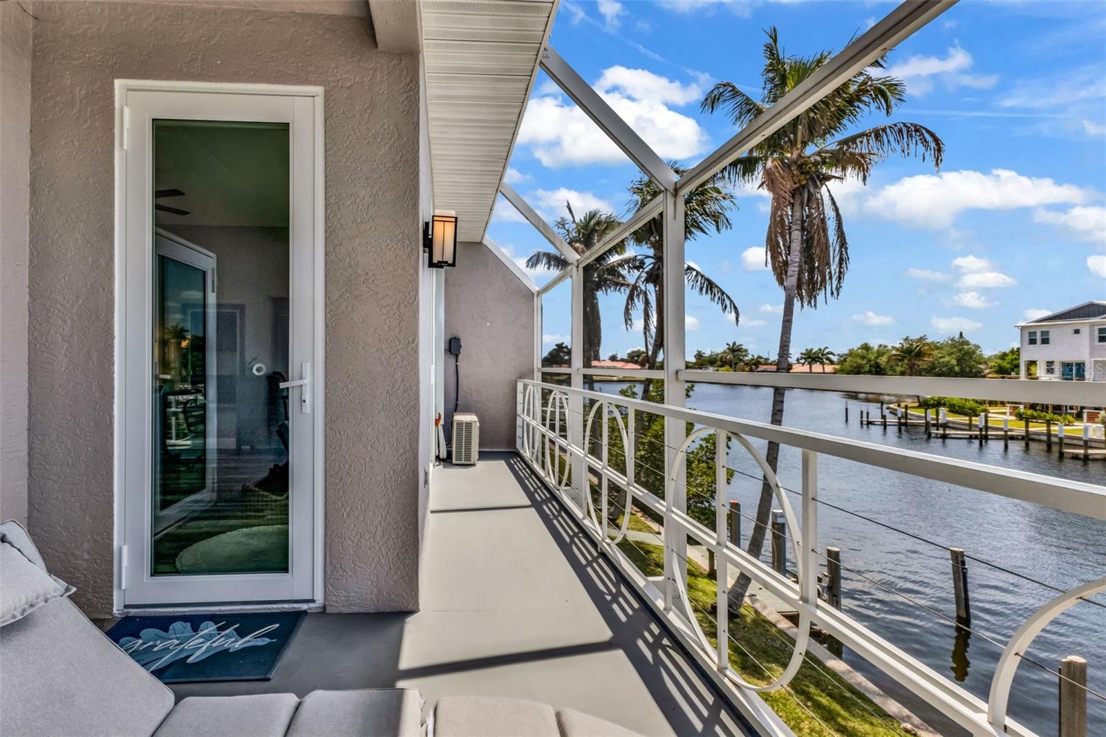 Image 49 of 87 For 276 Lewis Circle 112