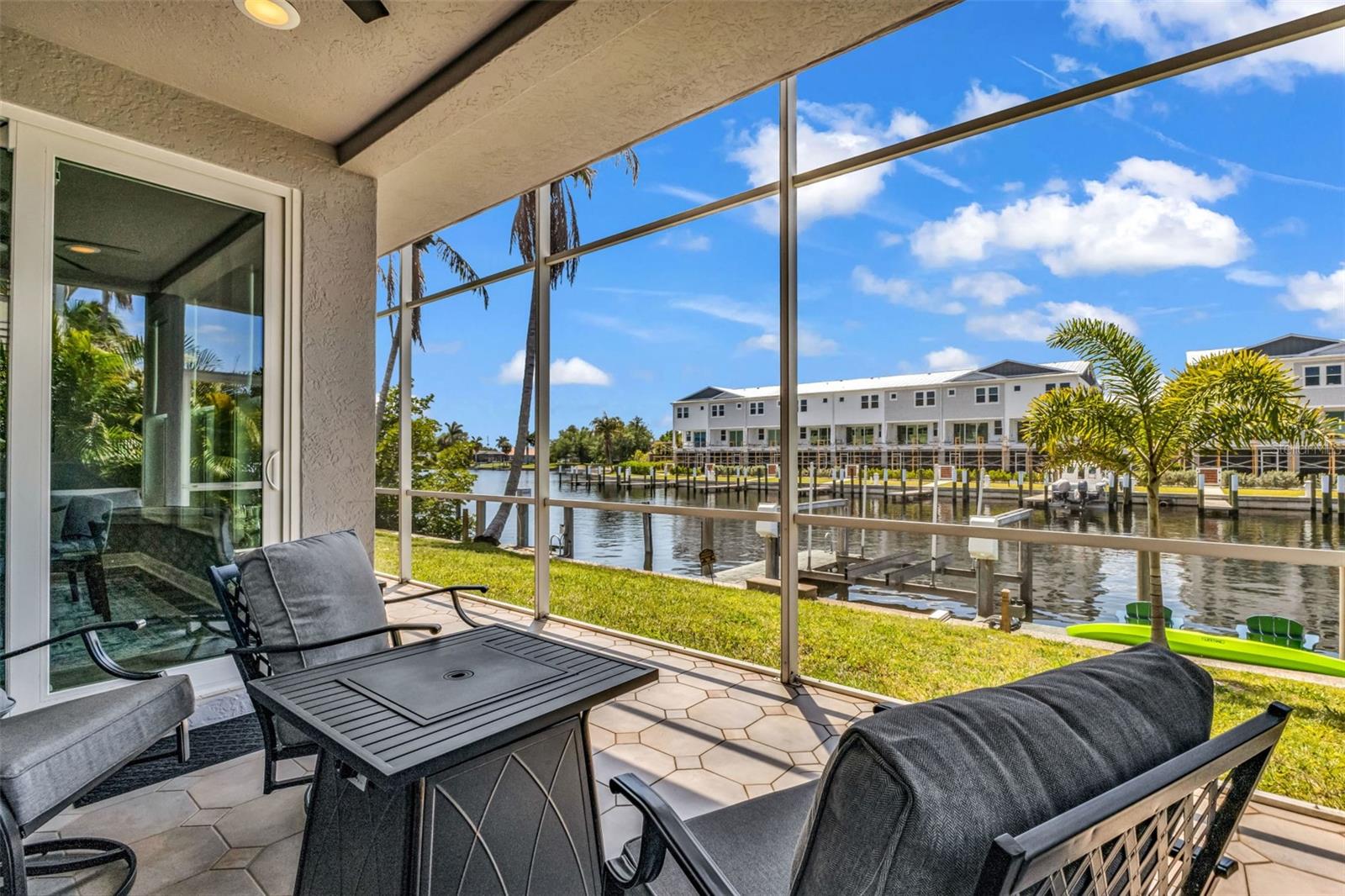 Image 50 of 87 For 276 Lewis Circle 112