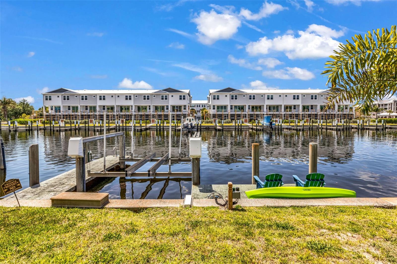 Image 52 of 87 For 276 Lewis Circle 112