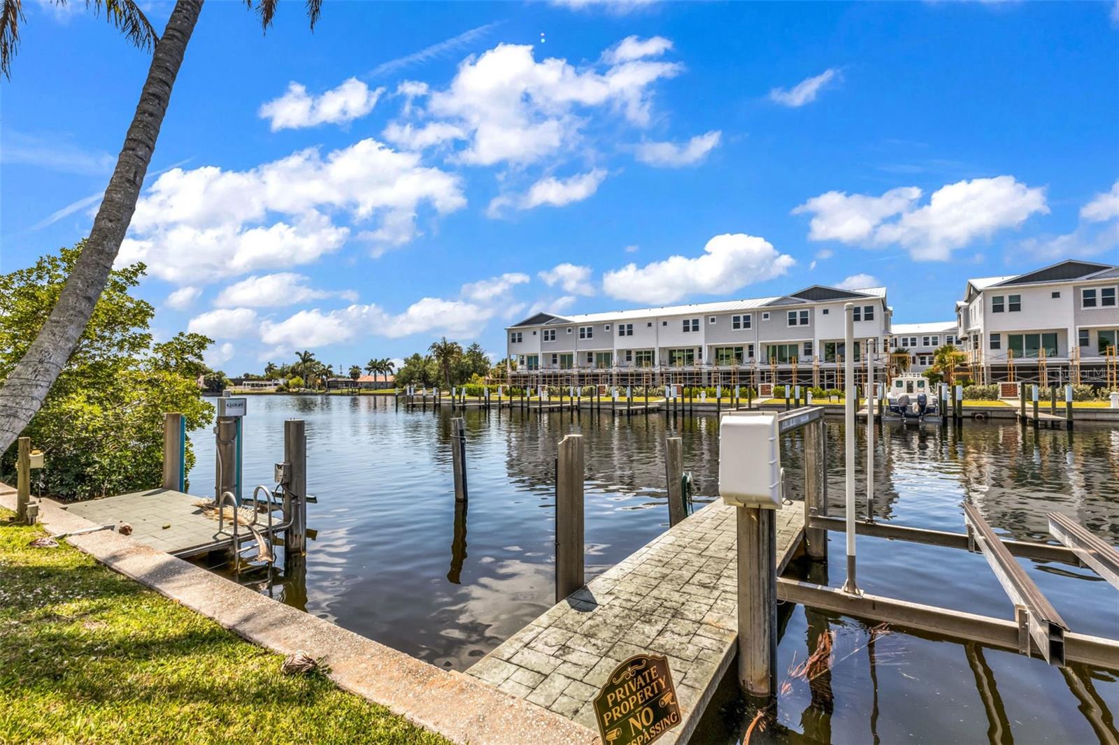 Image 62 of 87 For 276 Lewis Circle 112