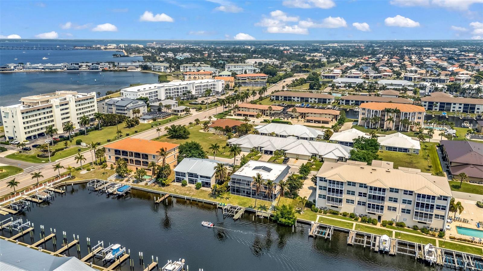 Image 78 of 87 For 276 Lewis Circle 112