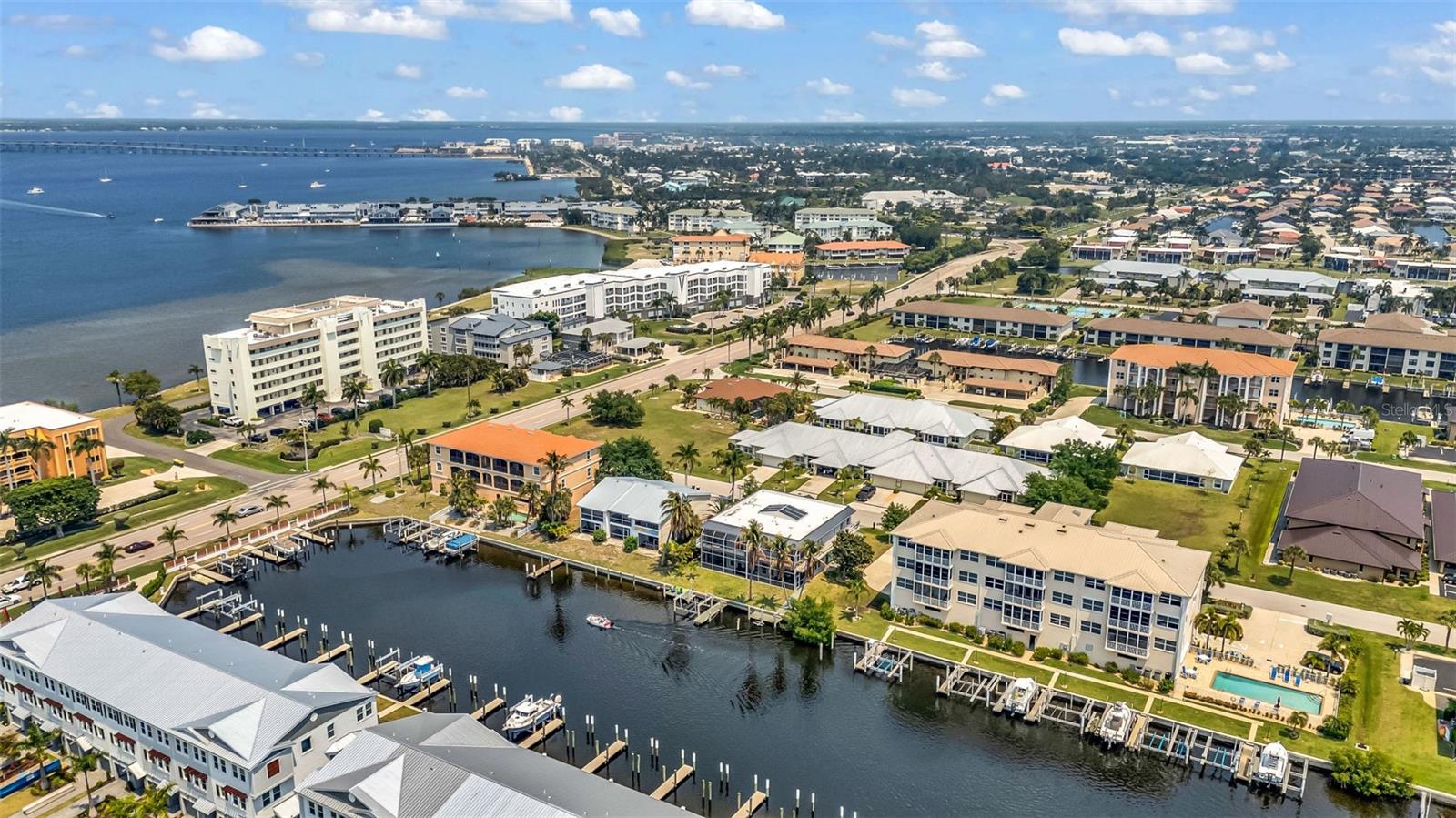 Image 79 of 87 For 276 Lewis Circle 112