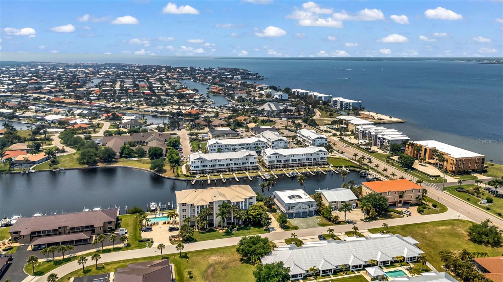 Image 86 of 87 For 276 Lewis Circle 112