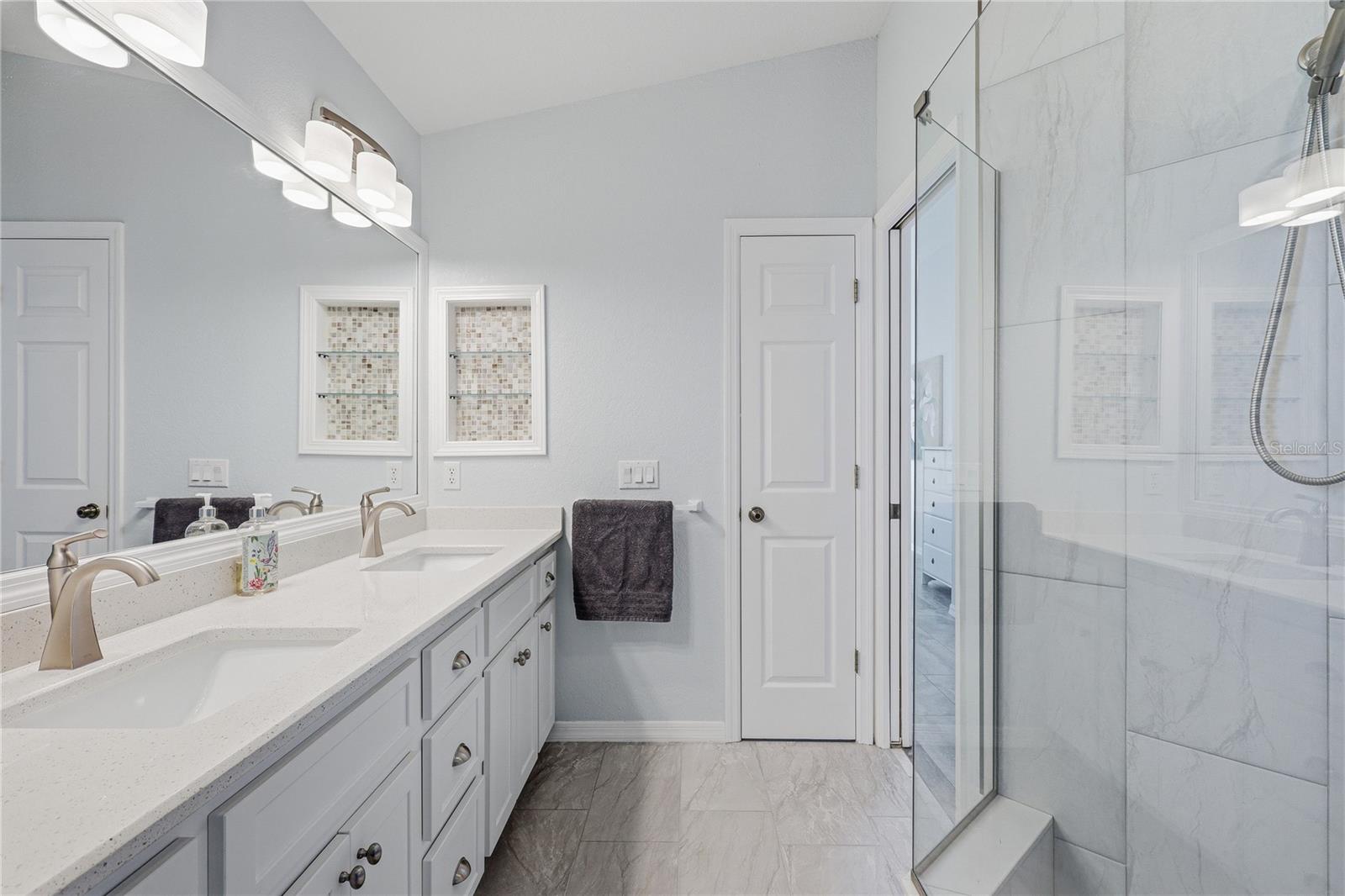 Image 22 of 54 For 3242 Village Lane