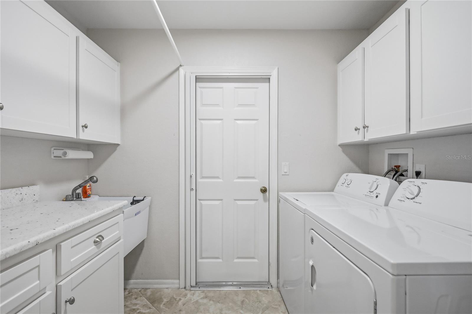 Image 31 of 54 For 3242 Village Lane