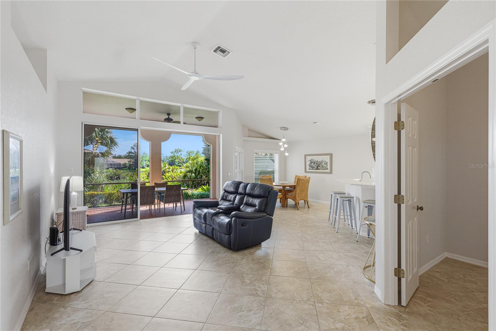 Image 5 of 54 For 3242 Village Lane