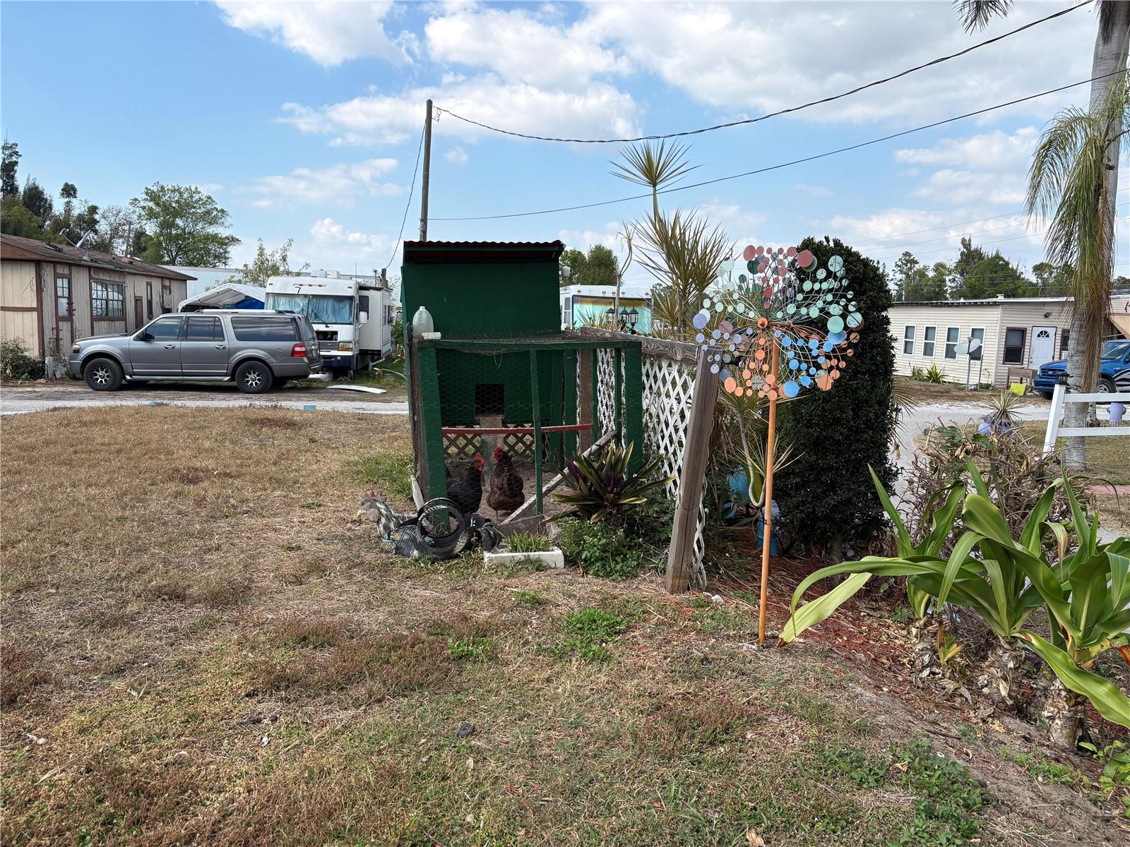 Image 22 of 61 For 11255 Tamiami Trail