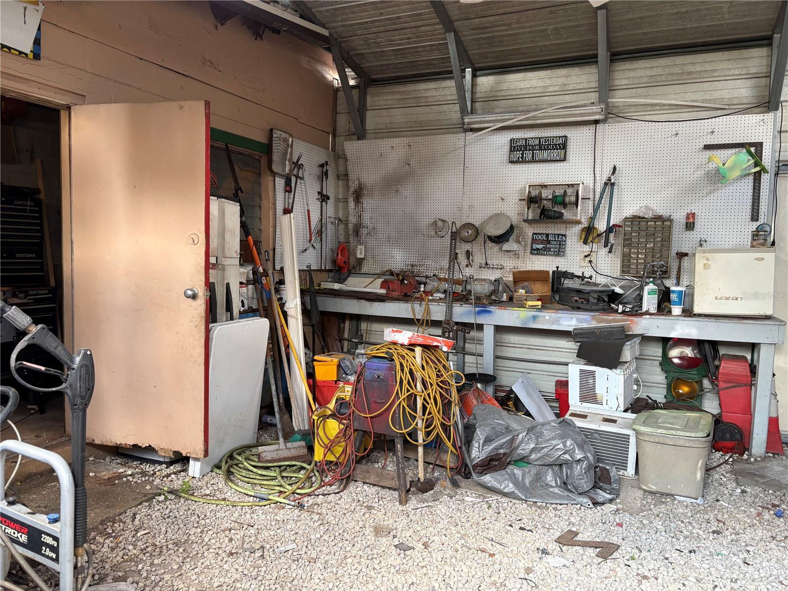 Image 41 of 61 For 11255 Tamiami Trail