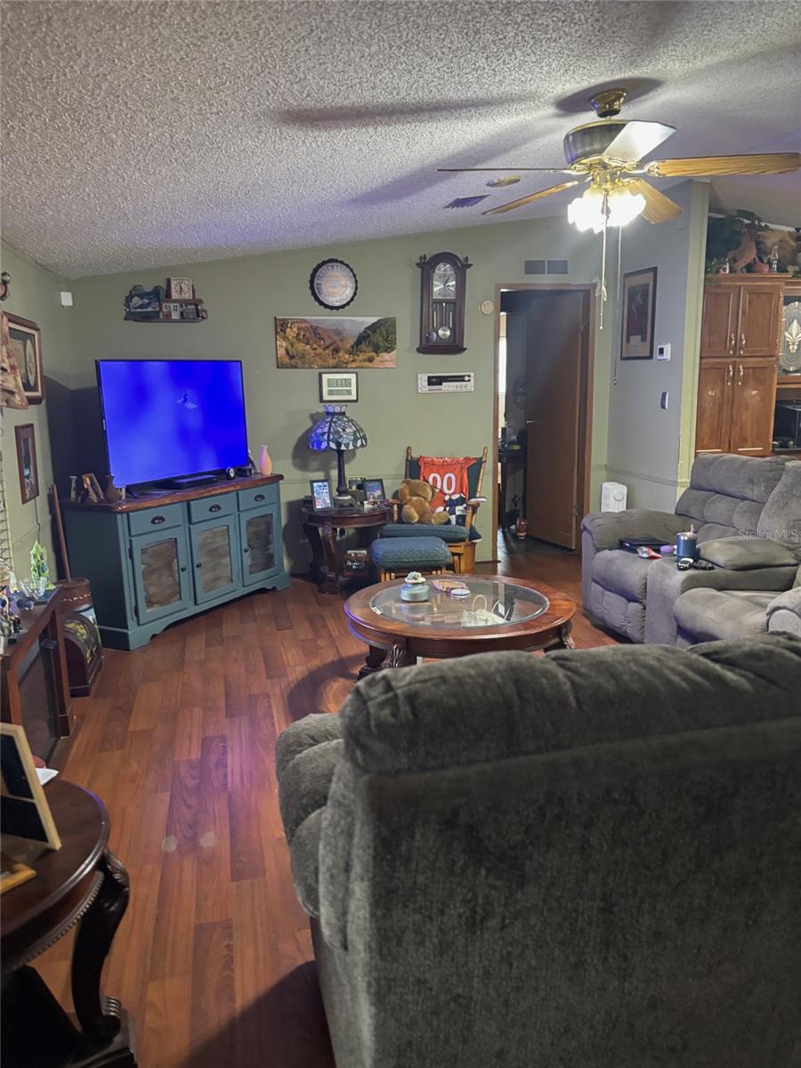 Image 51 of 61 For 11255 Tamiami Trail