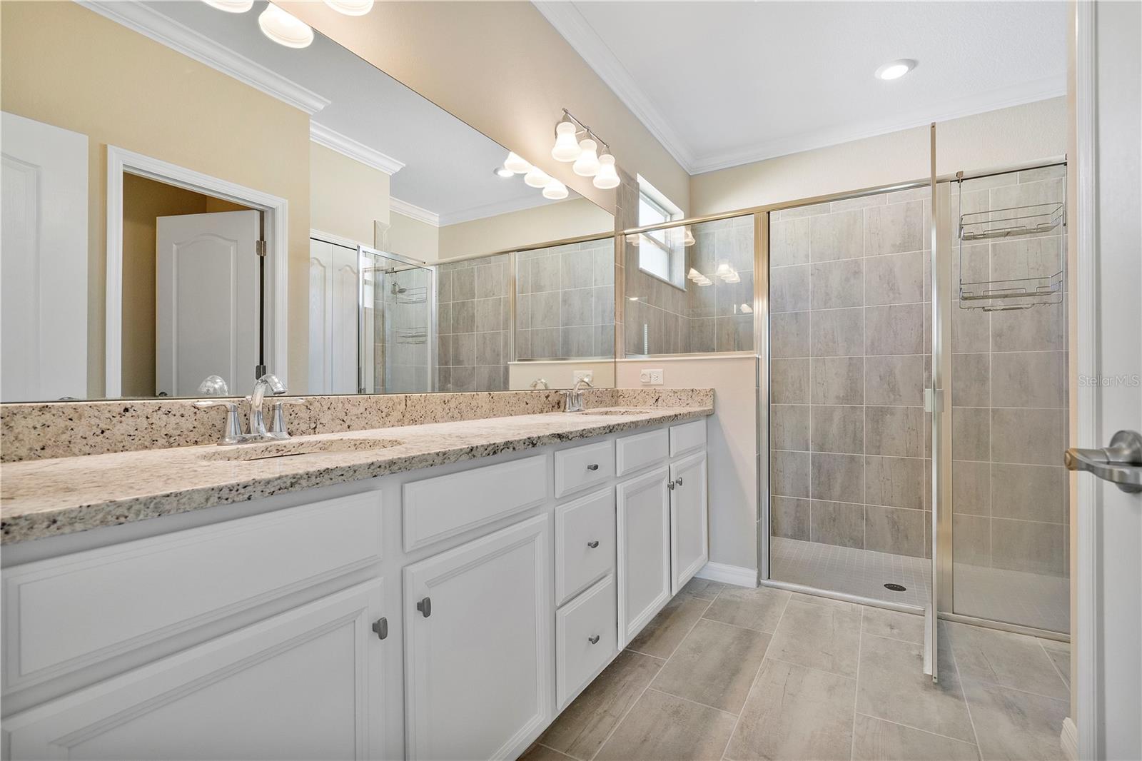 Image 19 of 38 For 17684 Corkwood Bend Trail