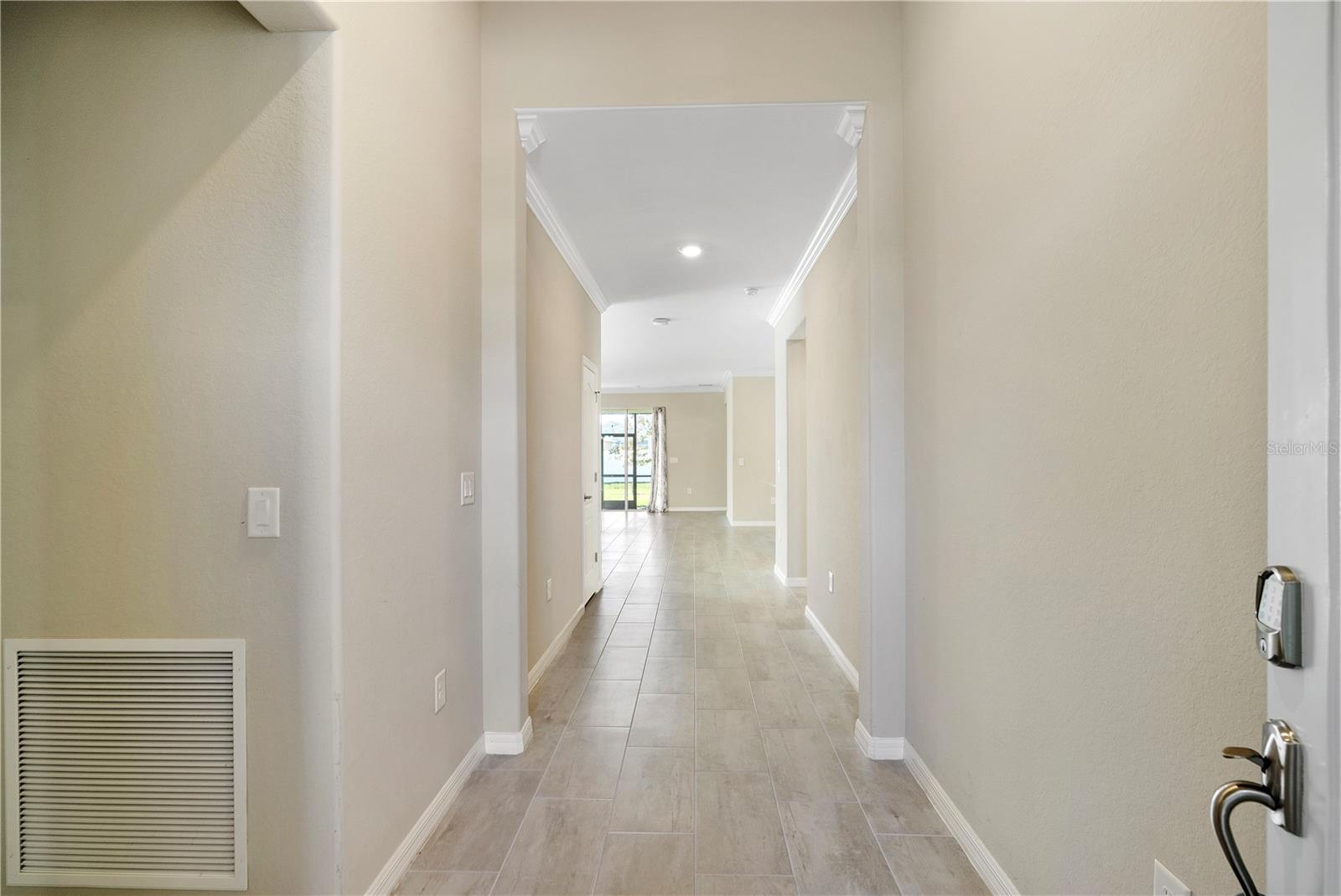 Image 4 of 38 For 17684 Corkwood Bend Trail