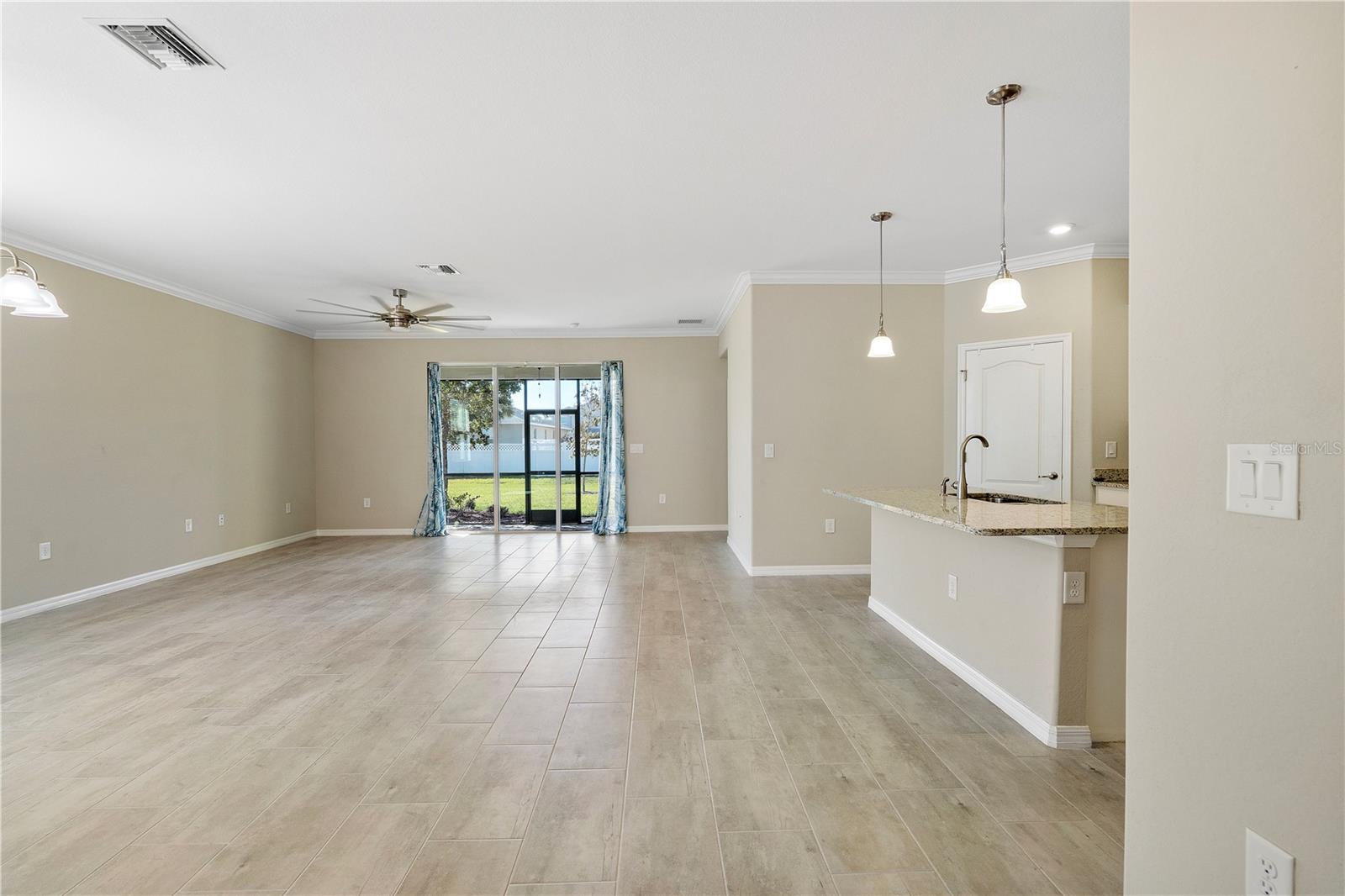 Image 9 of 38 For 17684 Corkwood Bend Trail