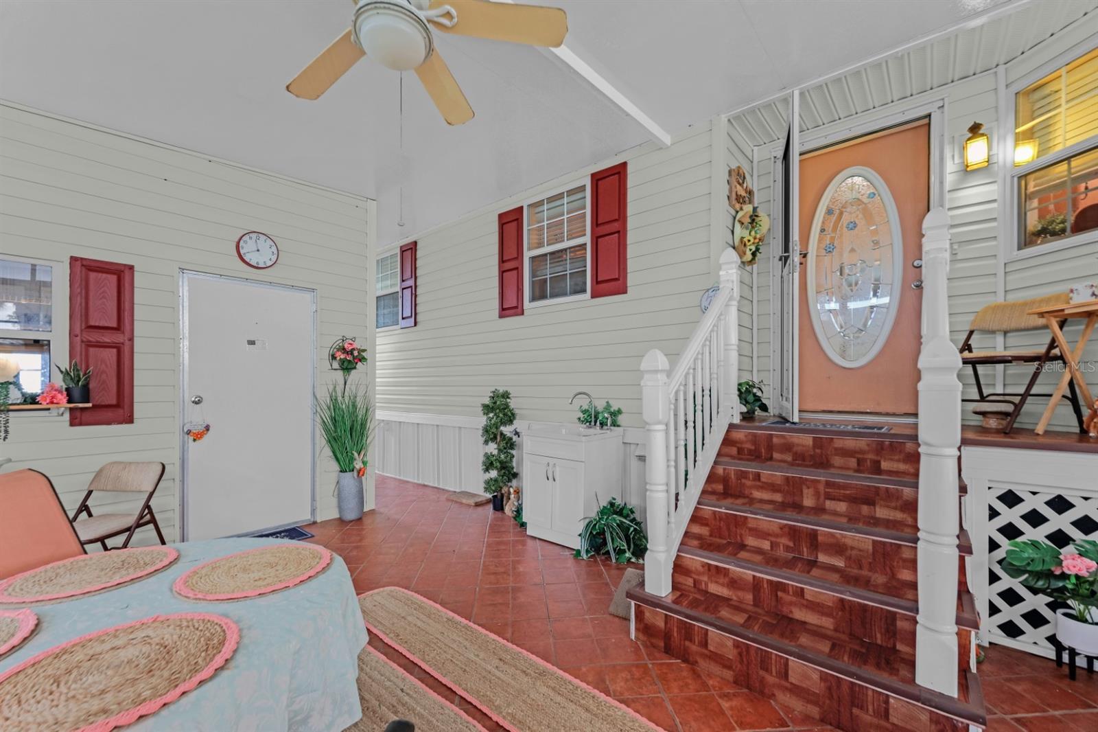 Image 7 of 81 For 2100 King Highway 353