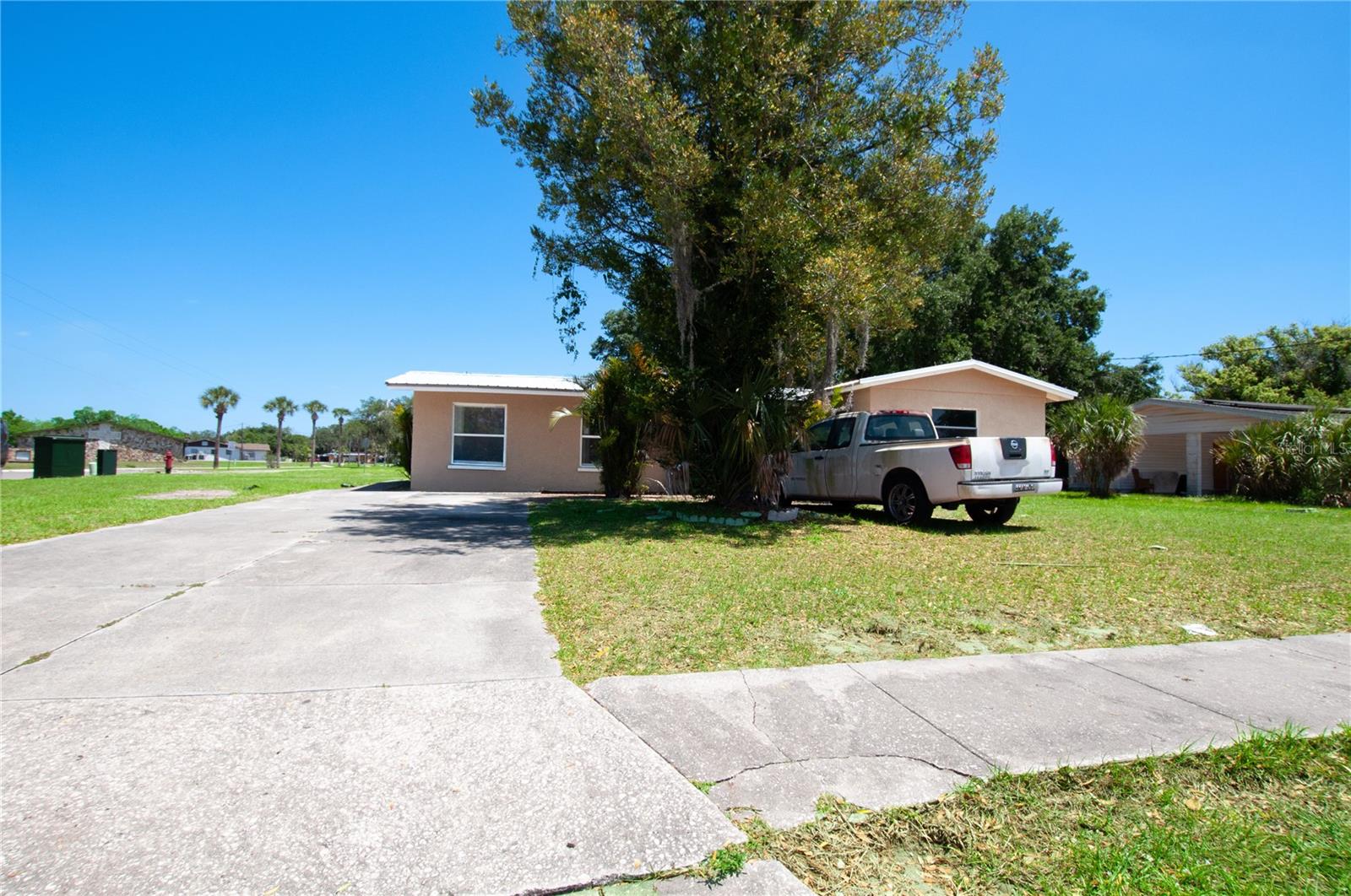 Image 3 of 7 For 308 Mills Avenue