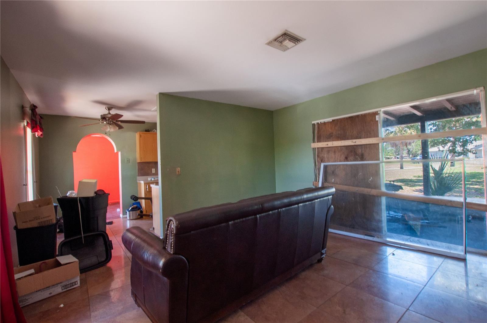 Image 4 of 7 For 308 Mills Avenue