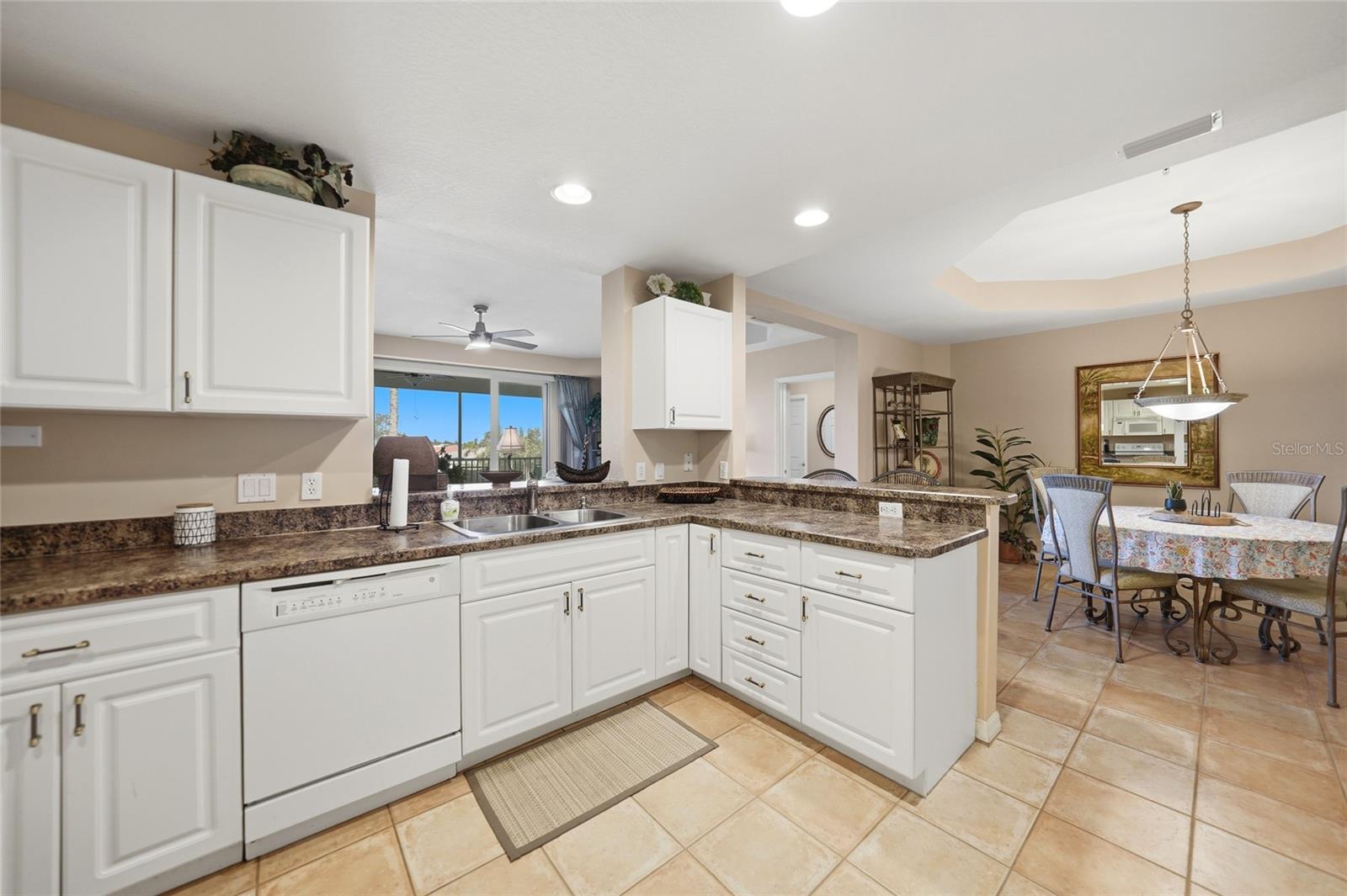 Image 10 of 53 For 255 End Drive 3306