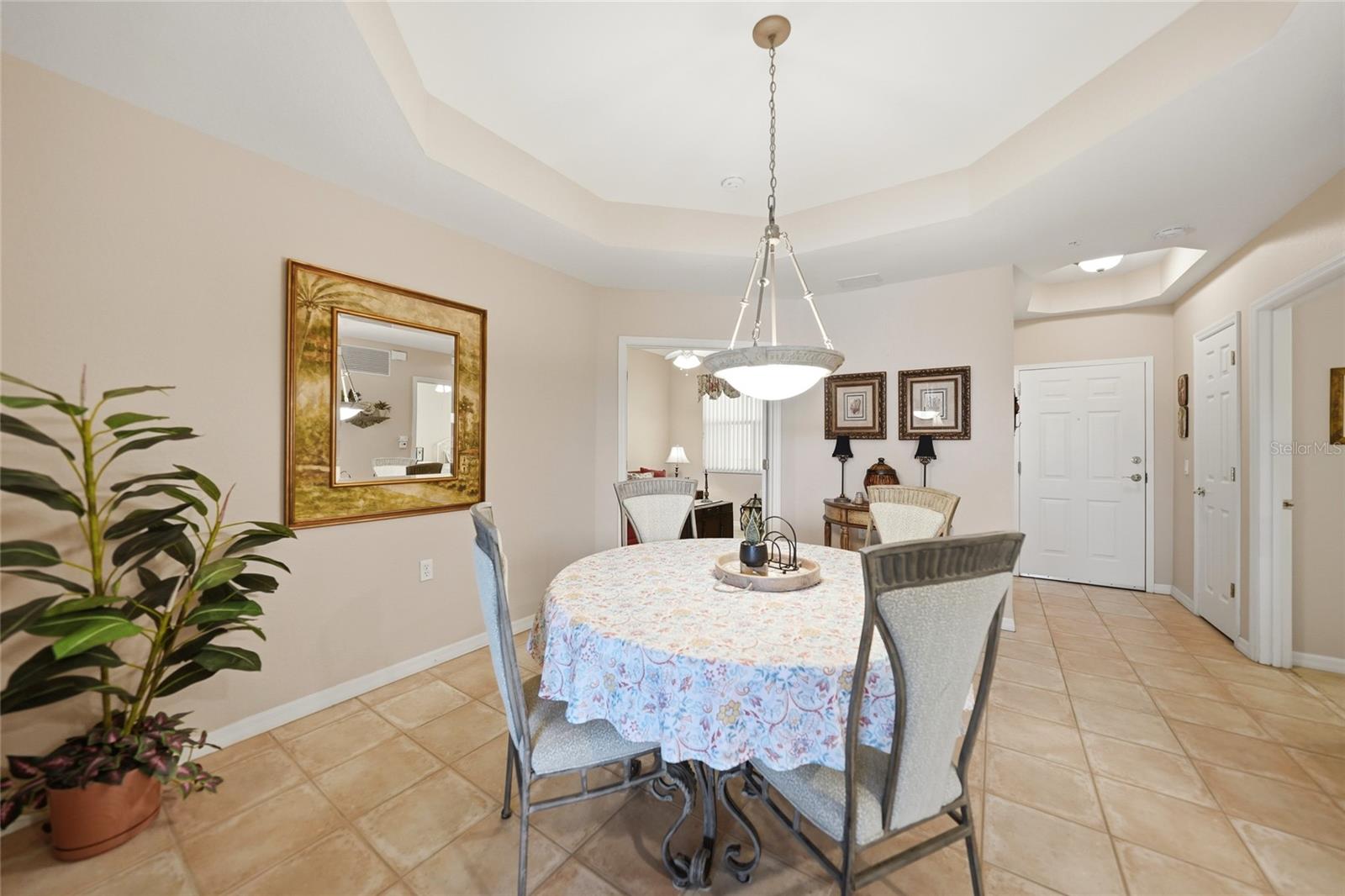 Image 12 of 53 For 255 End Drive 3306