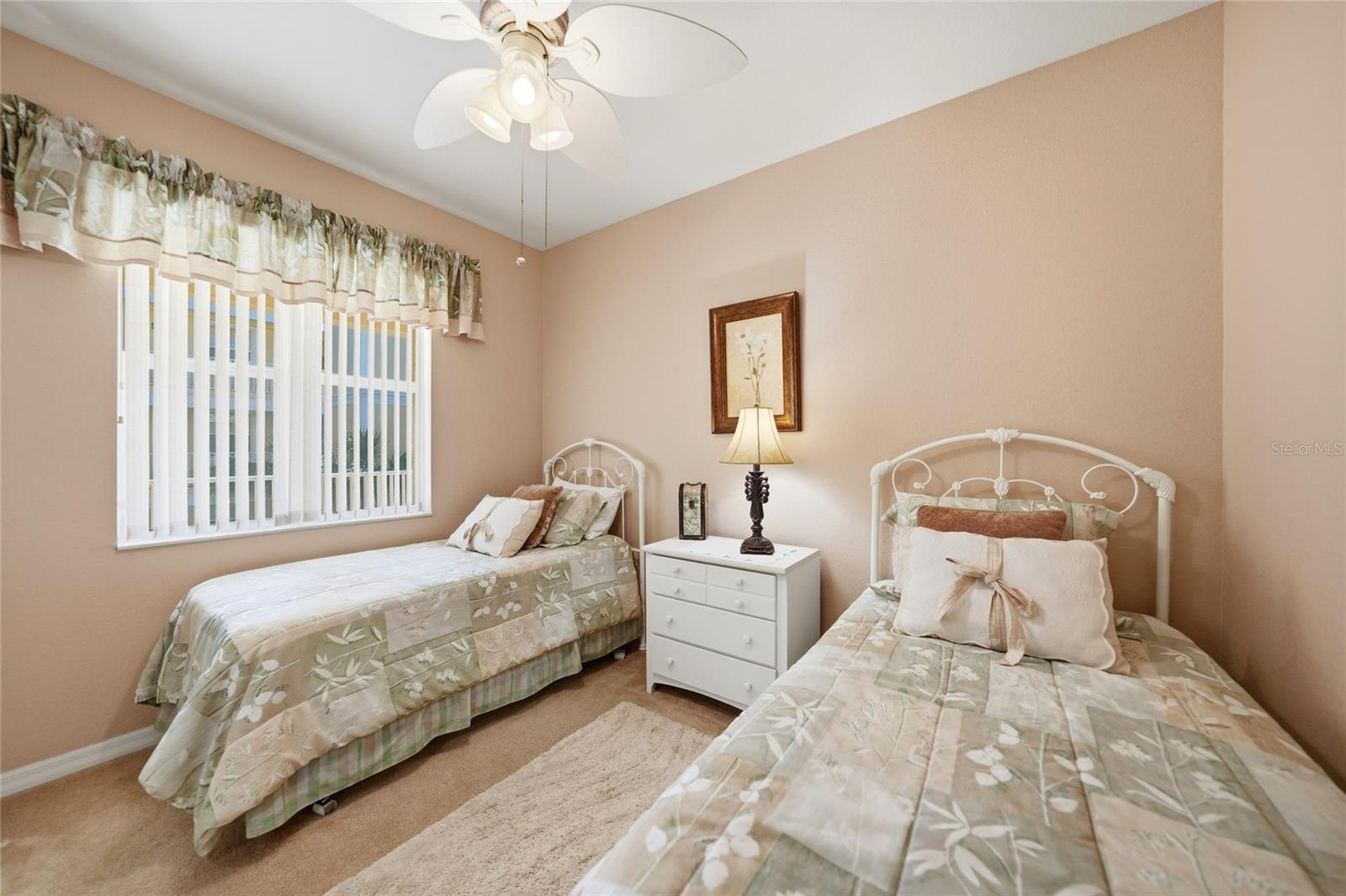 Image 25 of 53 For 255 End Drive 3306