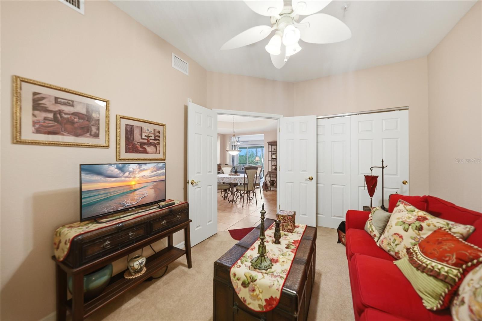 Image 30 of 53 For 255 End Drive 3306