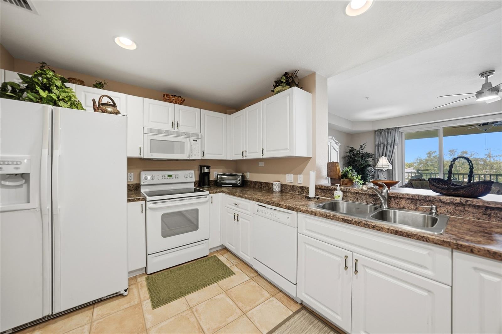 Image 9 of 53 For 255 End Drive 3306