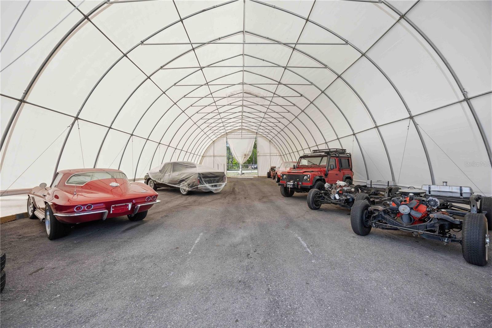 Image 8 of 35 For 180 Artists Avenue