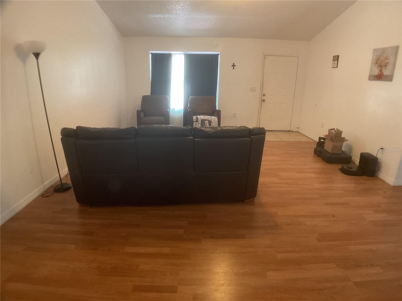 Image 6 of 18 For 1446 Magnolia Terrace