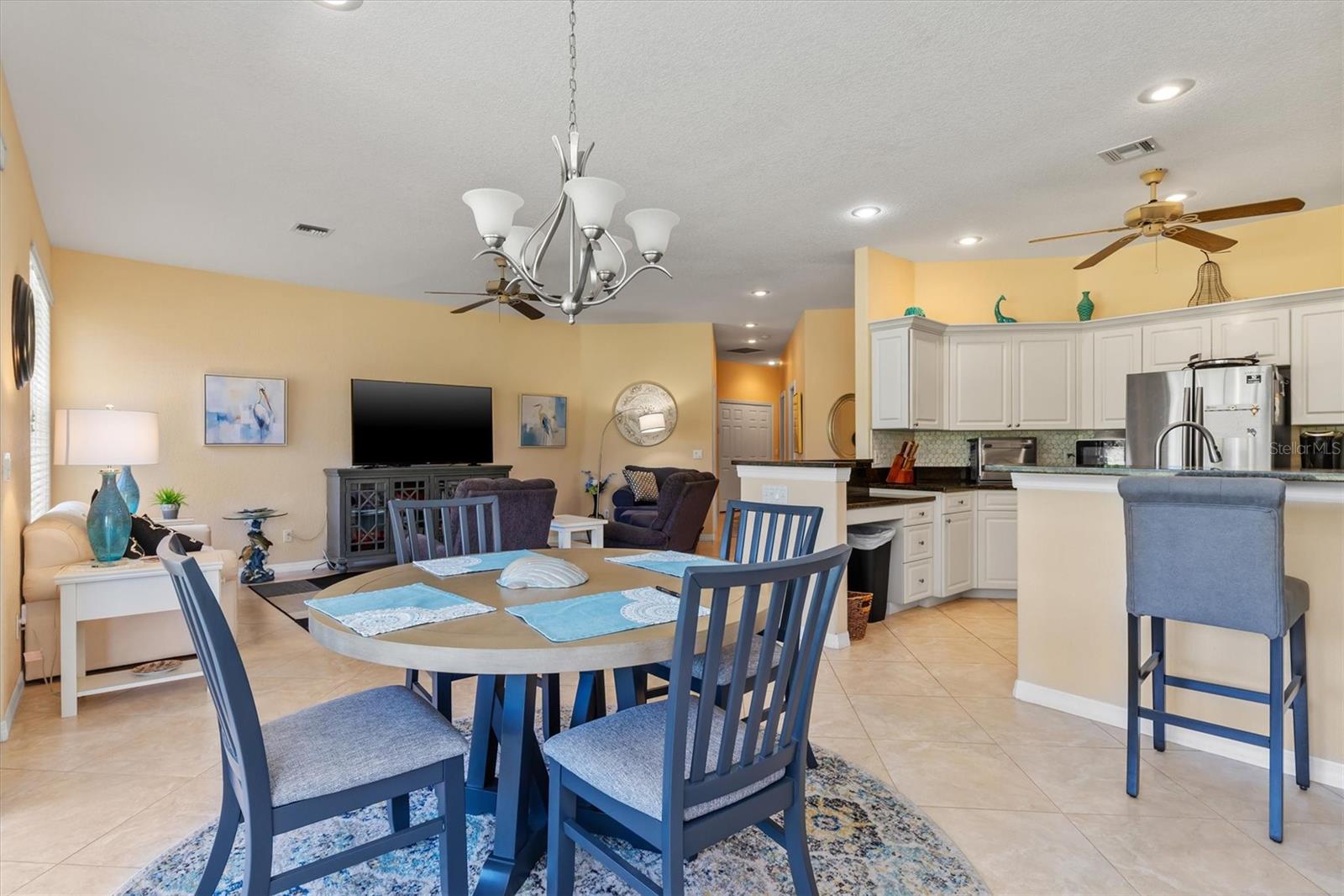 Image 10 of 40 For 26481 Feathersound Drive