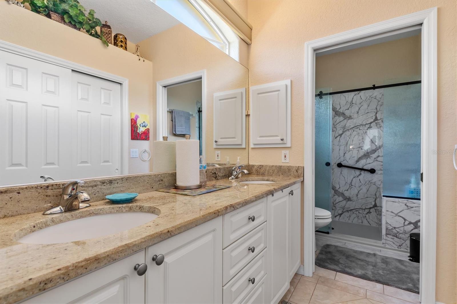 Image 15 of 40 For 26481 Feathersound Drive