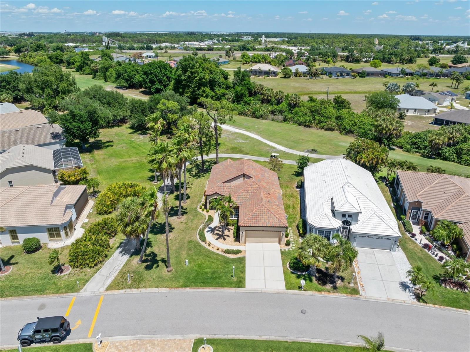 Image 31 of 40 For 26481 Feathersound Drive