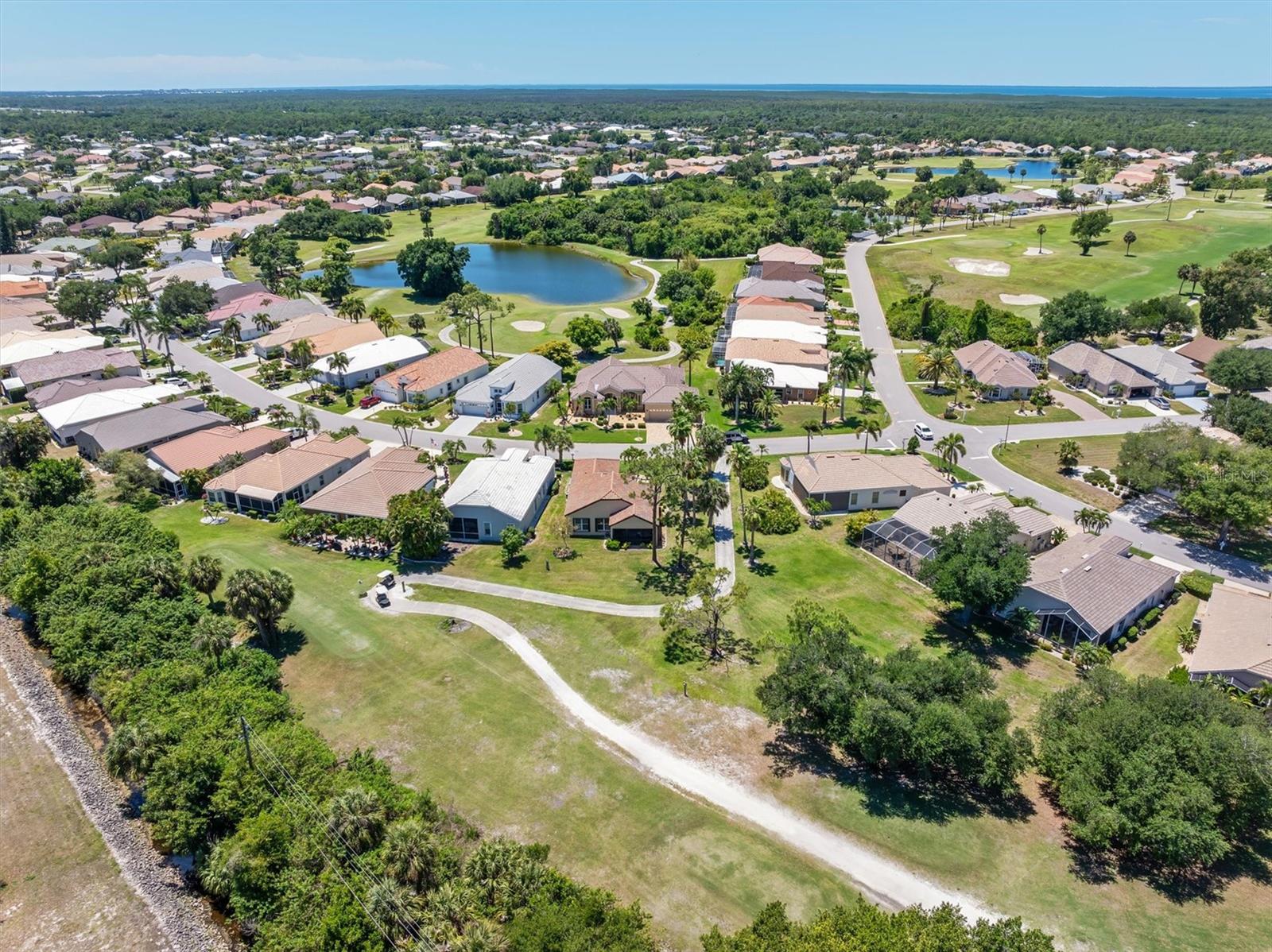Image 33 of 40 For 26481 Feathersound Drive