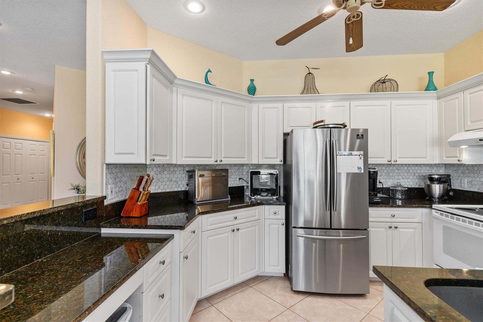 Image 7 of 40 For 26481 Feathersound Drive