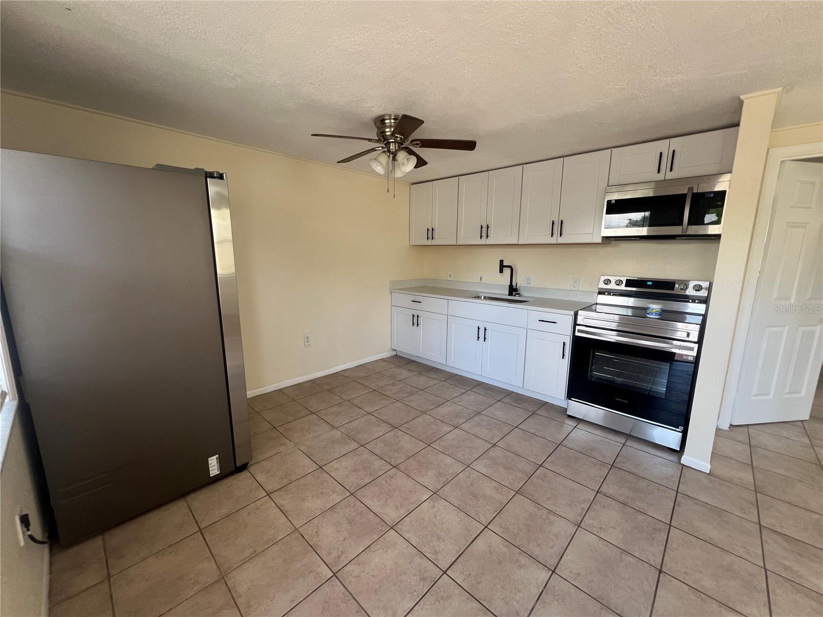 Image 7 of 7 For 255 Pineapple Street 3