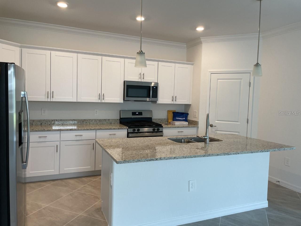 Image 3 of 24 For 17419 Palmetto Pass Lane