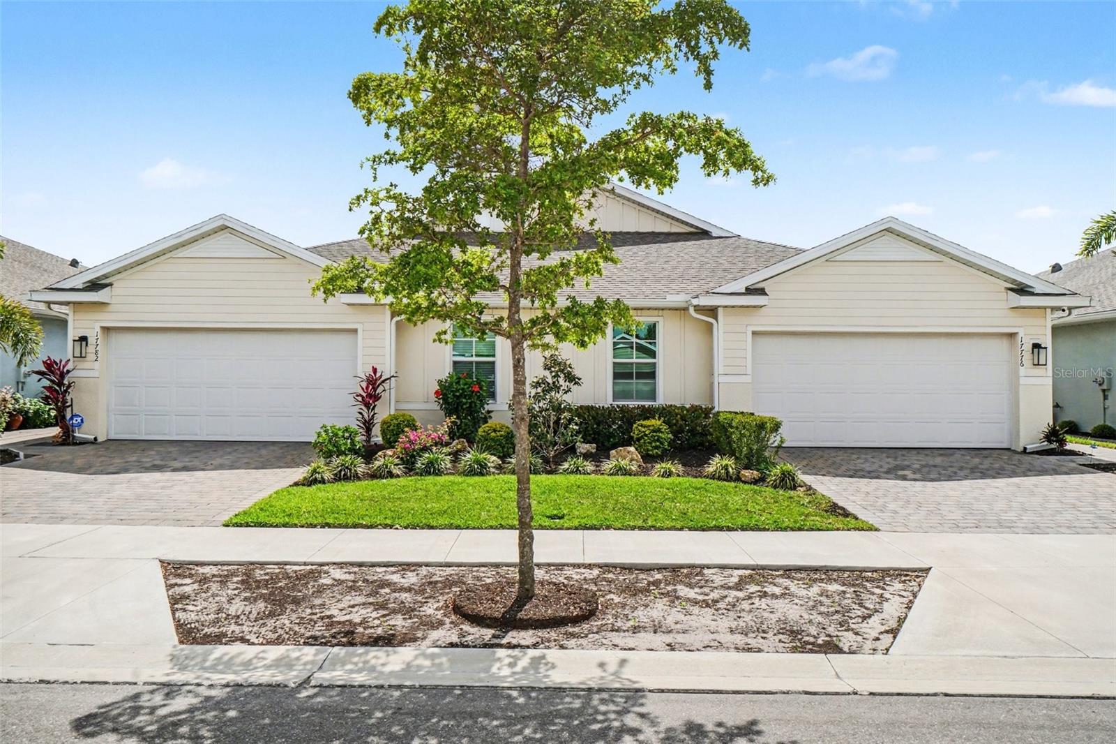 Image 26 of 71 For 17776 Oleander Avenue